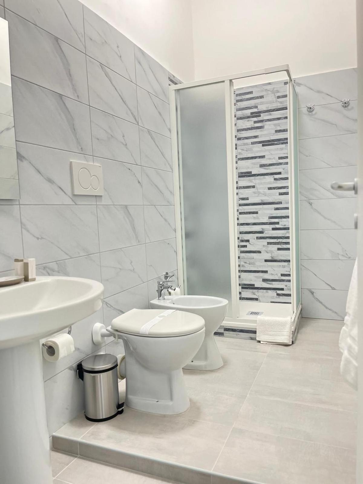 The House Of Brindisi Bed & Breakfast Rome Exterior photo